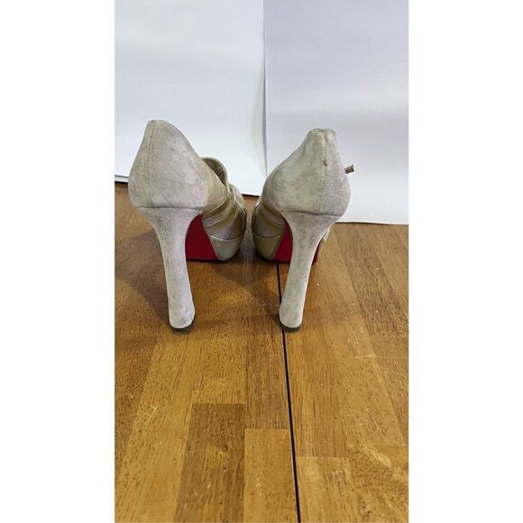 L'ESTROSA TAN SUEDE BUCKLE CLOSING RED BOTTOM SHOES HEEL WOMENS SZ 40 (10) - Picture 10 of 14